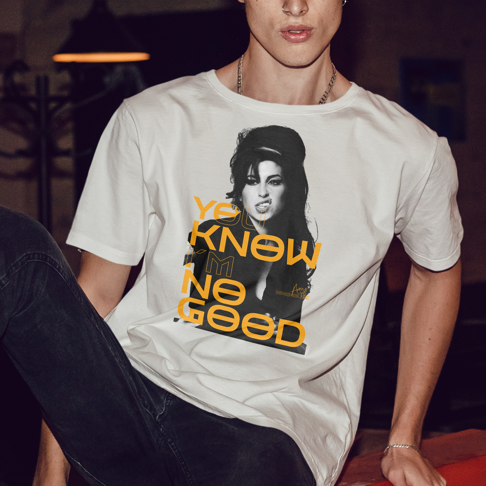 amy-winehouse-yellow-typography-de